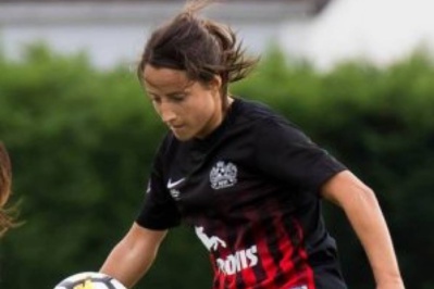 Bleues - Incertitude pour Maeva CLEMARON Bleues - Incertitude pour Maeva CLEMARON