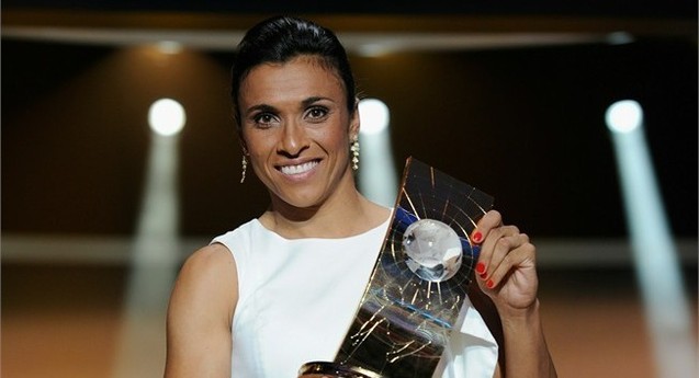Marta élue pour la 5e fois meilleure joueuse mondiale de la FIFA Marta élue pour la 5e fois meilleure joueuse mondiale de la FIFA