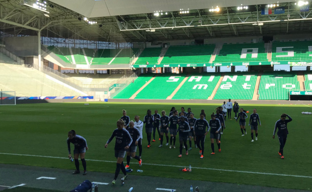 Les Bleues se sont entraînées à Geoffroy Guichard ce jeudi (photo FFF) Les Bleues se sont entraînées à Geoffroy Guichard ce jeudi (photo FFF)