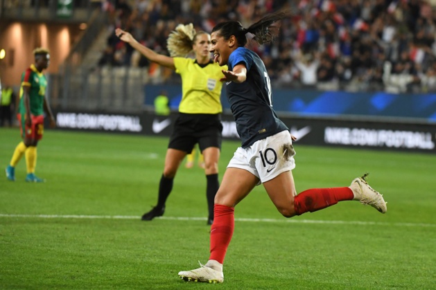 Kenza Dali s'offre un premier doublé en Bleue (photo AFP) Kenza Dali s'offre un premier doublé en Bleue (photo AFP)