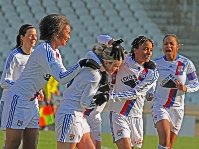 Amandine Henry a rapidement débloqué la situation (photo : Van Gol) Amandine Henry a rapidement débloqué la situation (photo : Van Gol)