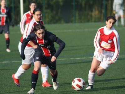 Challenge : le tenant passe par Issy sans souci Challenge : le tenant passe par Issy sans souci