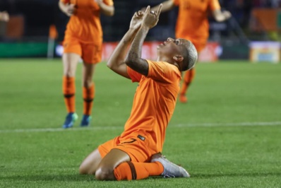 Les Championnes d'Europe 2017 ont deux matchs à jouer pour se qualifier Les Championnes d'Europe 2017 ont deux matchs à jouer pour se qualifier