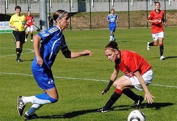 Faustine Roux : « Le couteau sous la gorge »