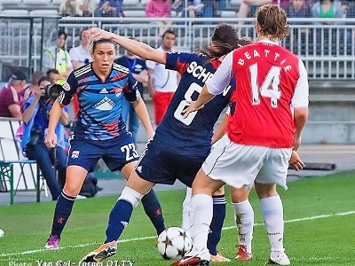 (photo : Van Gol) (photo : Van Gol)