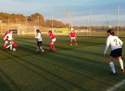 Les Françaises en blanc ont trouvé la faille sur penalty Les Françaises en blanc ont trouvé la faille sur penalty