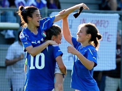 Les Italiennes ont bien débuté devant leur public (photo : FIGC) Les Italiennes ont bien débuté devant leur public (photo : FIGC)