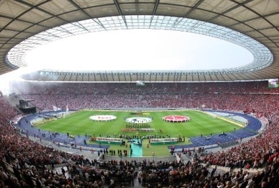 Près de 70 000 spectateurs garniront les tribunes de l'Olympiastadion de Berlin