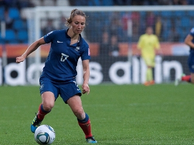 Gaetane Thiney totalise deux buts (photo : Eric Baledent) Gaetane Thiney totalise deux buts (photo : Eric Baledent)