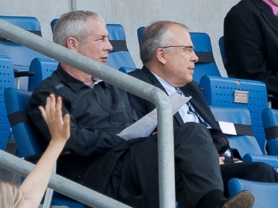 Joël Muller et Bernard Desumer étaient dans les tribunes de Sinsheim lors de Nigeria - France (photo : Eric Baledent) Joël Muller et Bernard Desumer étaient dans les tribunes de Sinsheim lors de Nigeria - France (photo : Eric Baledent)