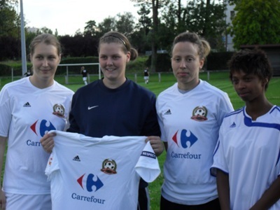 Adeline Rousseau, à gauche, aux côtés des autres recrues Marion Mancion, Inès Dhaou et Stéphanie Léocadie (photo : Charlotte Beaune)