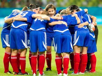 La sélection universitaire à 90 minutes d'une finale historique