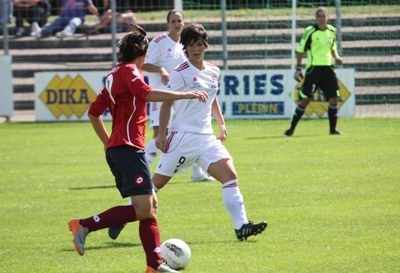 Ellie Hamon et Guingamp ont assuré l'essentiel face à Muret (photo S Duret) Ellie Hamon et Guingamp ont assuré l'essentiel face à Muret (photo S Duret)