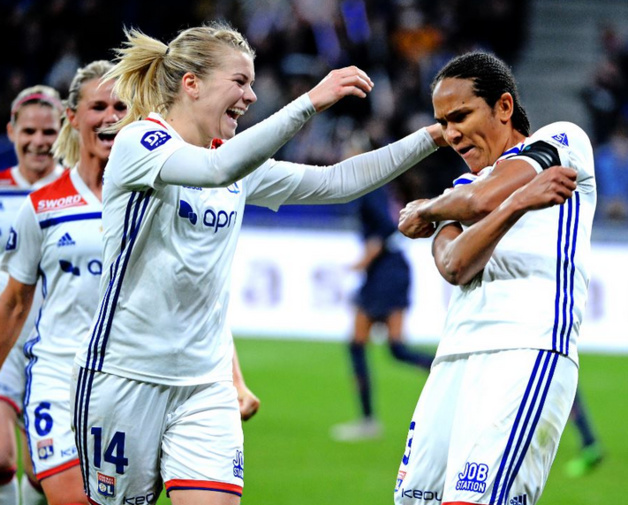 100e but pour Renard (photo OL) 100e but pour Renard (photo OL)