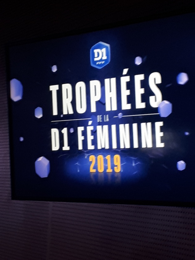 #D1F -Trophées de la D1 : Dzsenifer MAROZSAN élue meilleure joueuse, toutes les lauréates