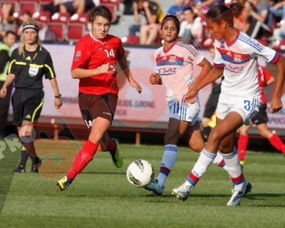 La défense lyonnaise avec Renard n'aura pas été trop inquiétée (photo : prosport)