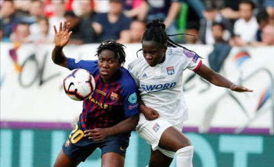 Oshoala et Mbock au duel (photo UEFA) Oshoala et Mbock au duel (photo UEFA)