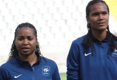 Laura Georges et Wendie Renard (photo : S. Duret)