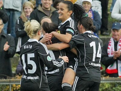 Bajramaj au centre a montré la voie du succès de Frankfurt Bajramaj au centre a montré la voie du succès de Frankfurt