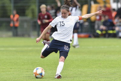 Capitaine, auteure d'un premier but, Bussaglia est à une sélection de Laura Georges Capitaine, auteure d'un premier but, Bussaglia est à une sélection de Laura Georges