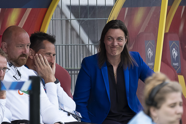 Bleues - La FRANCE en rodage s'impose face à la THAÏLANDE