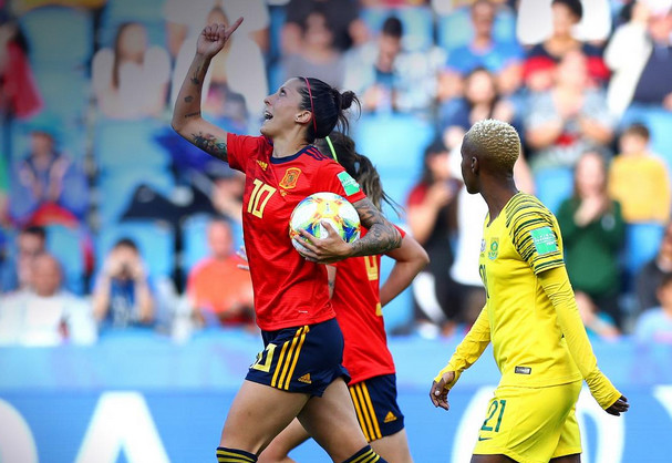 Doublé d'Hermoso sur penalties (photo FIFA.com)