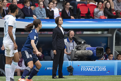 Asako Takakura (photo Eric Baledent/FOF) Asako Takakura (photo Eric Baledent/FOF)