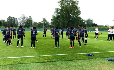 Bleues - Quelques brèves de la COREE à la NORVEGE Bleues - Quelques brèves de la COREE à la NORVEGE