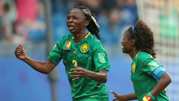 Ajara Nchout et ses partenaires sont aux anges (photo FIFA.com)