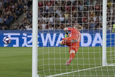 Coupe du Monde - Linda SEMBRANT (Suède) : « Je savais que Lindahl allait arrêter le ballon »