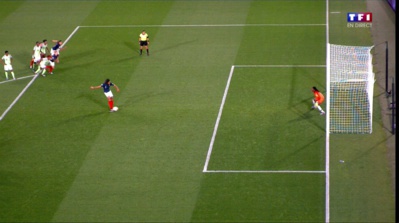 Le penalty de Renard redonné à tirer (image TF1) Le penalty de Renard redonné à tirer (image TF1)