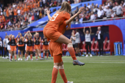 Les Pays-Bas émergent au plus haut (photo Eric Baledent) Les Pays-Bas émergent au plus haut (photo Eric Baledent)