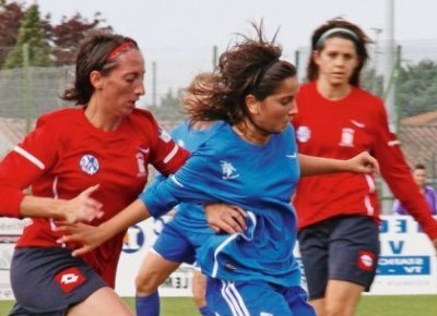 Pour la Muretaine Monicolle et la Sojaldicienne Bounouar, seule compte la victoire (photo LCL) Pour la Muretaine Monicolle et la Sojaldicienne Bounouar, seule compte la victoire (photo LCL)