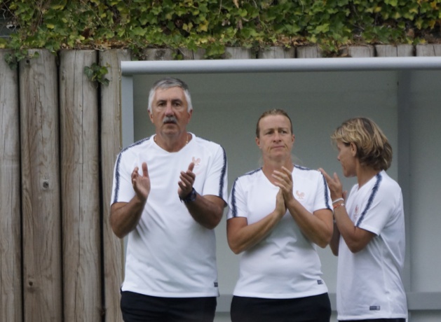 Gilles Eyquem avec Sandrine Ringler et Sandrine Roux (photo sébastien Duret) Gilles Eyquem avec Sandrine Ringler et Sandrine Roux (photo sébastien Duret)