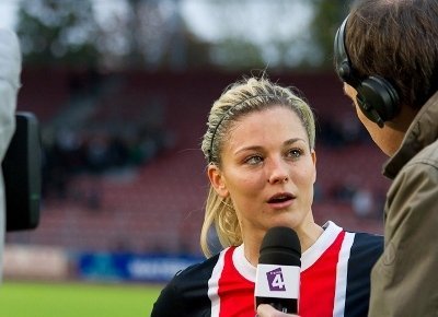 Laure Boulleau au micro de France 4 (photo LMP)