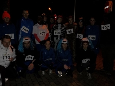 Une partie des Yzeuriennes et le staff technique prêts pour avaler les six kilomètres de la Corrida Nordique Une partie des Yzeuriennes et le staff technique prêts pour avaler les six kilomètres de la Corrida Nordique