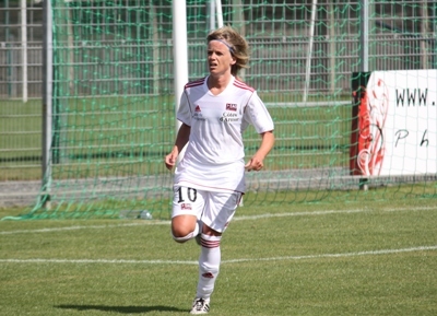 Julie Morel, capitaine et maître à jouer (photo S Duret)