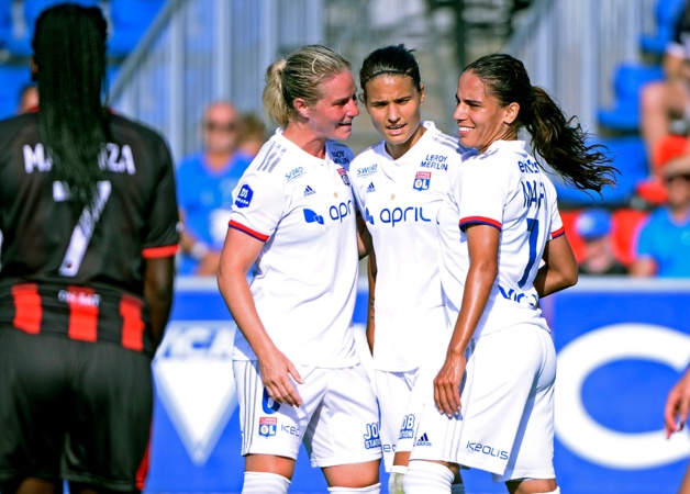 Henry, Marozsan et Majri face à Fleury (photo OL) Henry, Marozsan et Majri face à Fleury (photo OL)
