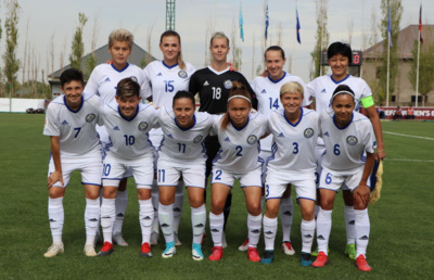 Bleues - KAZAKHSTAN, qui es-tu ?