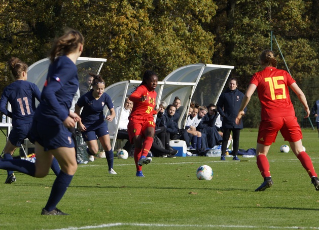 Buabadi au centre a de nouveau marqué face à la France Buabadi au centre a de nouveau marqué face à la France