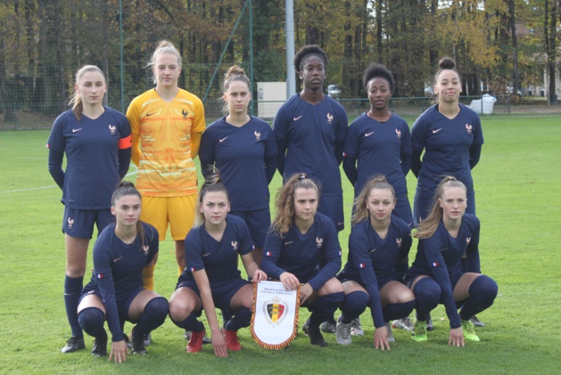 U19 - La FRANCE et la BELGIQUE dos à dos