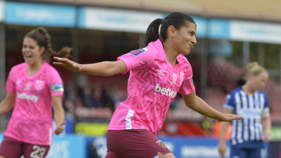 Bleues - Kenza DALI : « Je voulais taper dans mes limites »