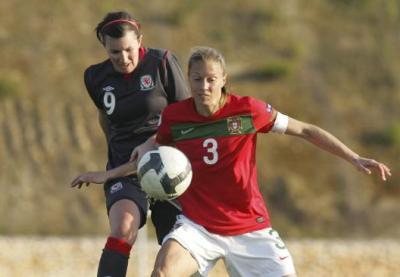 Duel entre Kimberly Brandão et Helen Lander (photo FPF)