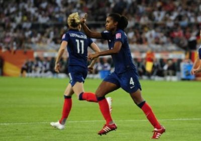 Laura Georges (Crédit : www.lequipe.fr) Laura Georges (Crédit : www.lequipe.fr)