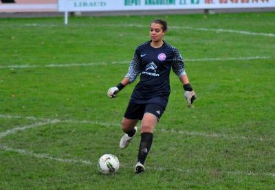 D1 - Rebecca SPENCER rentre en Angleterre