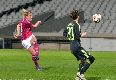 Place au championnat pour Abily et l'OL (photo Alex Ortega) Place au championnat pour Abily et l'OL (photo Alex Ortega)