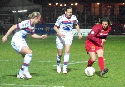 Agathe Calvié, ici face à Amandine Henry aura essayé Agathe Calvié, ici face à Amandine Henry aura essayé