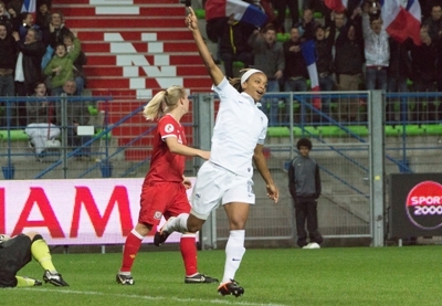 Elodie Thomis a signé son premier triplé sous le maillot des A (photo Eric Baledent/LMP)