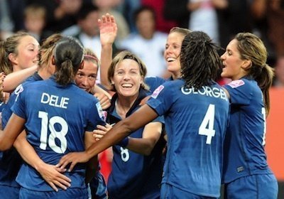 Autour de Camille et de Sonia, les Bleues ont le sourire à moins de cent jours des JO !