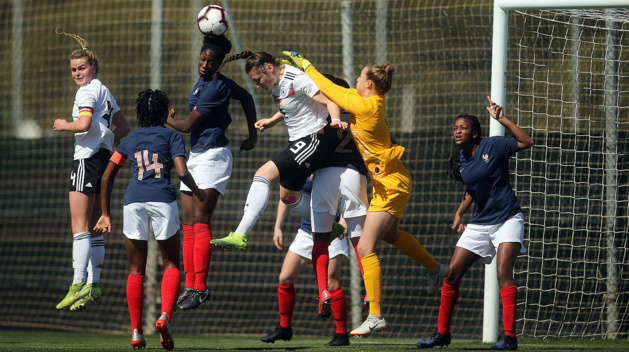 U19 - Défaite frustrante des Bleuettes face à l'ALLEMAGNE à LA MANGA U19 - Défaite frustrante des Bleuettes face à l'ALLEMAGNE à LA MANGA